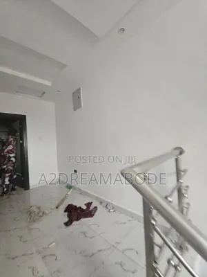 2bdrm Duplex in Omole Phase 2 for rent