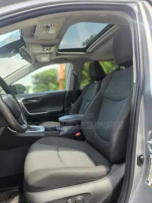 Toyota RAV4 XLE AWD 2024 Gray