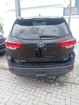 Toyota Highlander XLE 2019 Black