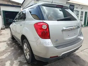 Chevrolet Equinox 2011 Silver