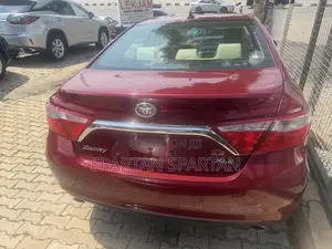Toyota Camry 2016 Red