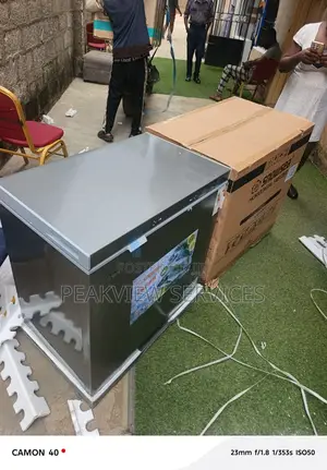 Bd258 176litres Snowsea Cooling Box