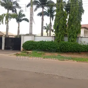 6bdrm Duplex in Gra, Enugu for sale