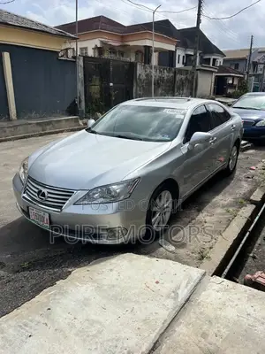 Lexus ES 350 2010 Silver