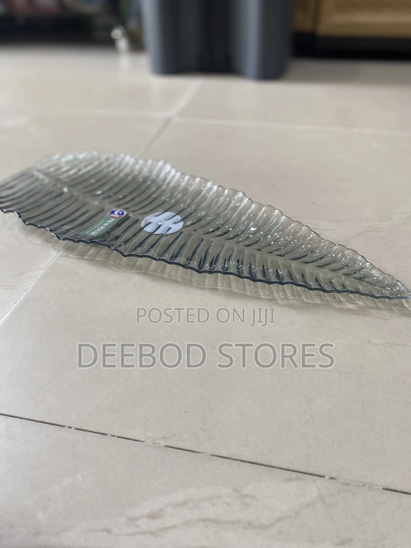 Acrylic Leaf-Shaped Serving Platter