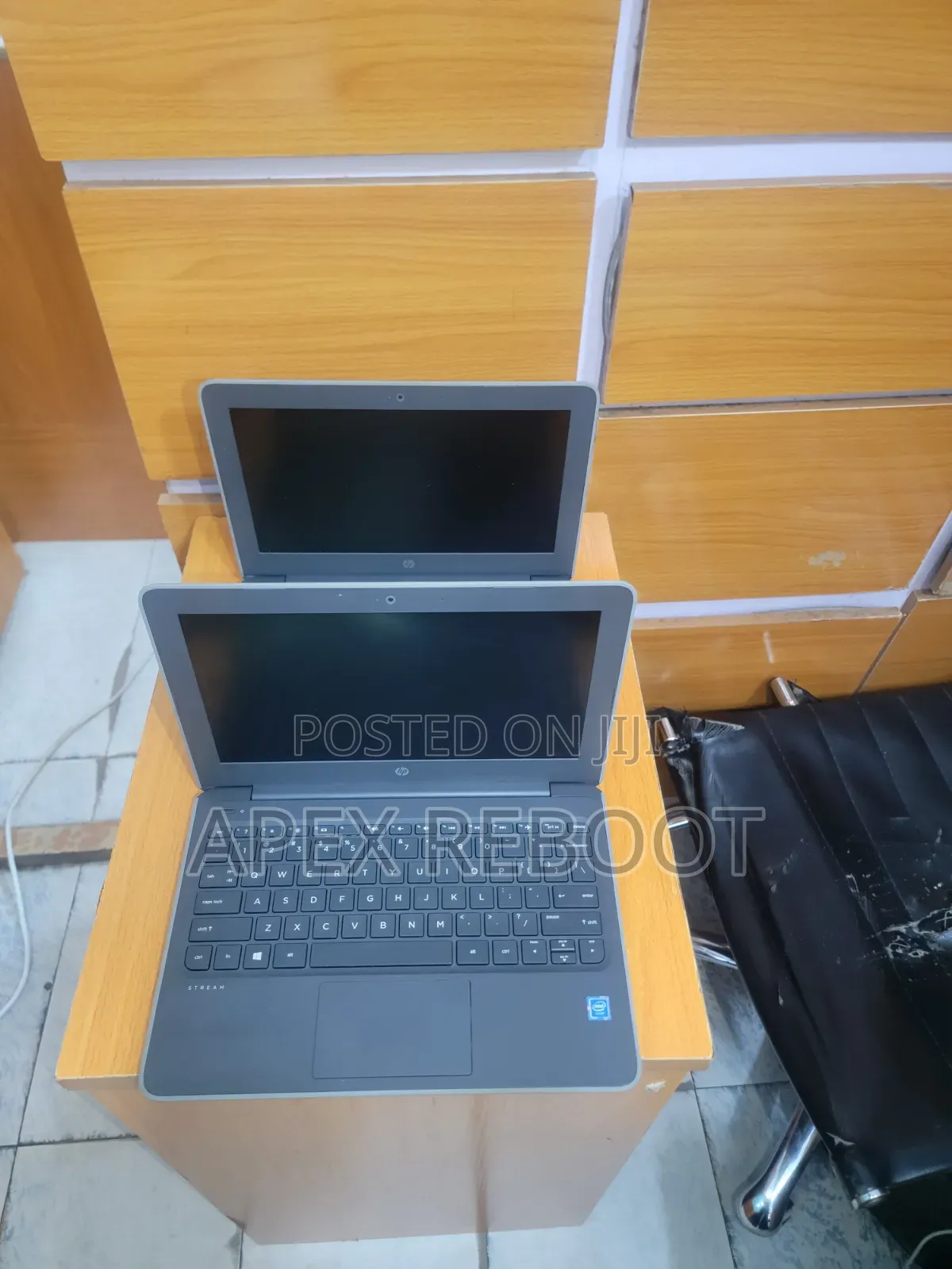 Laptop HP Stream 11 Pro G4 EE 4GB Intel Pentium SSD 60GB