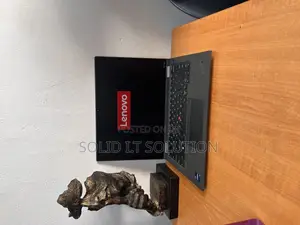 Laptop Lenovo ThinkPad x13 Yoga 16GB Intel Core i7 SSD 512GB