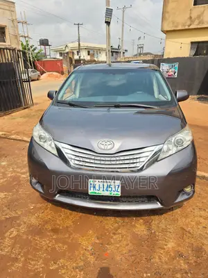 2013 Sienna
