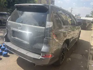 Lexus GX 2015 Gray