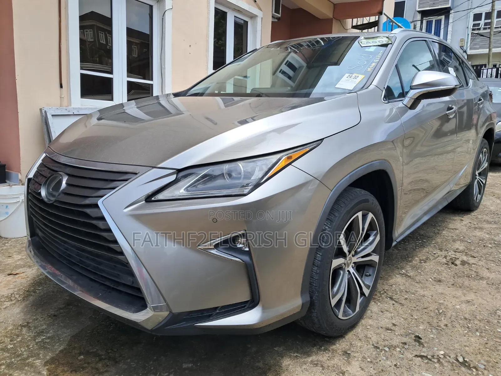 Lexus RX 350 AWD 2017 Gold