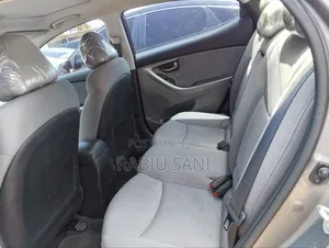 Hyundai Elantra Limited 2011 Ivory