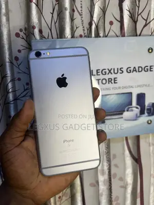 Apple iPhone 6s Plus 32 GB Silver