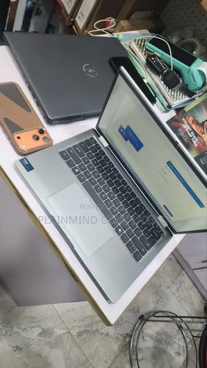Laptop Dell Latitude 7450 32GB Intel Core Ultra 7 SSD 256GB