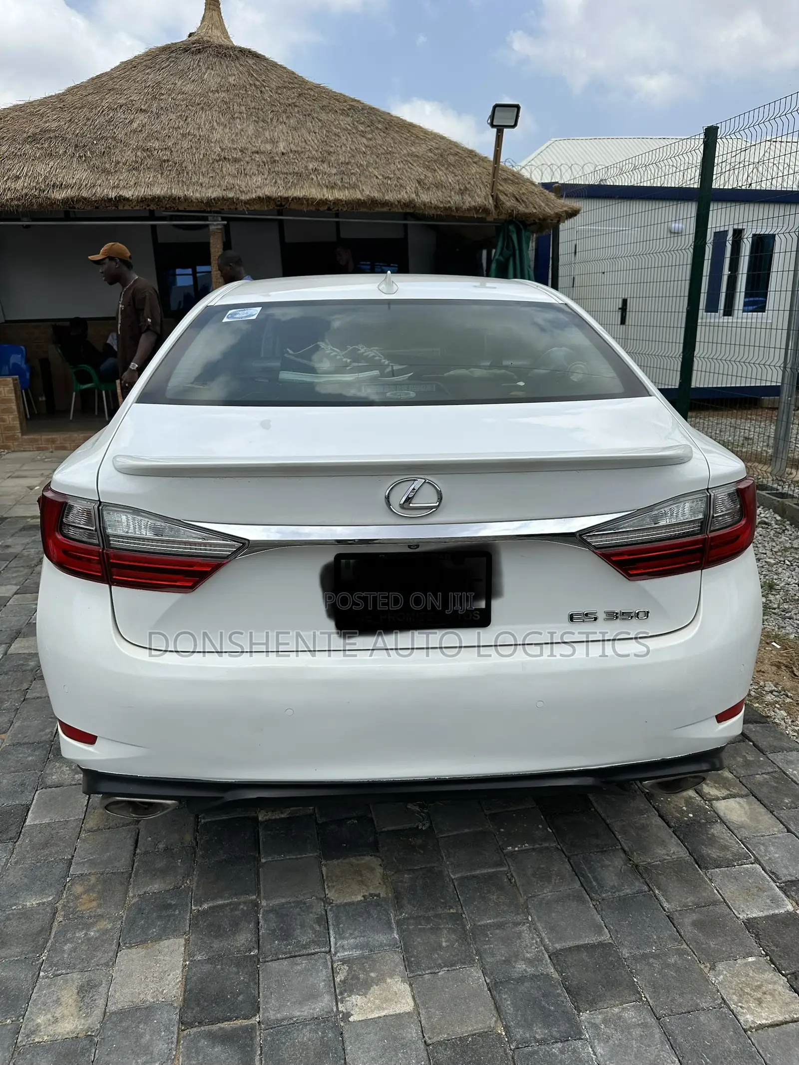 Lexus ES 2016 White