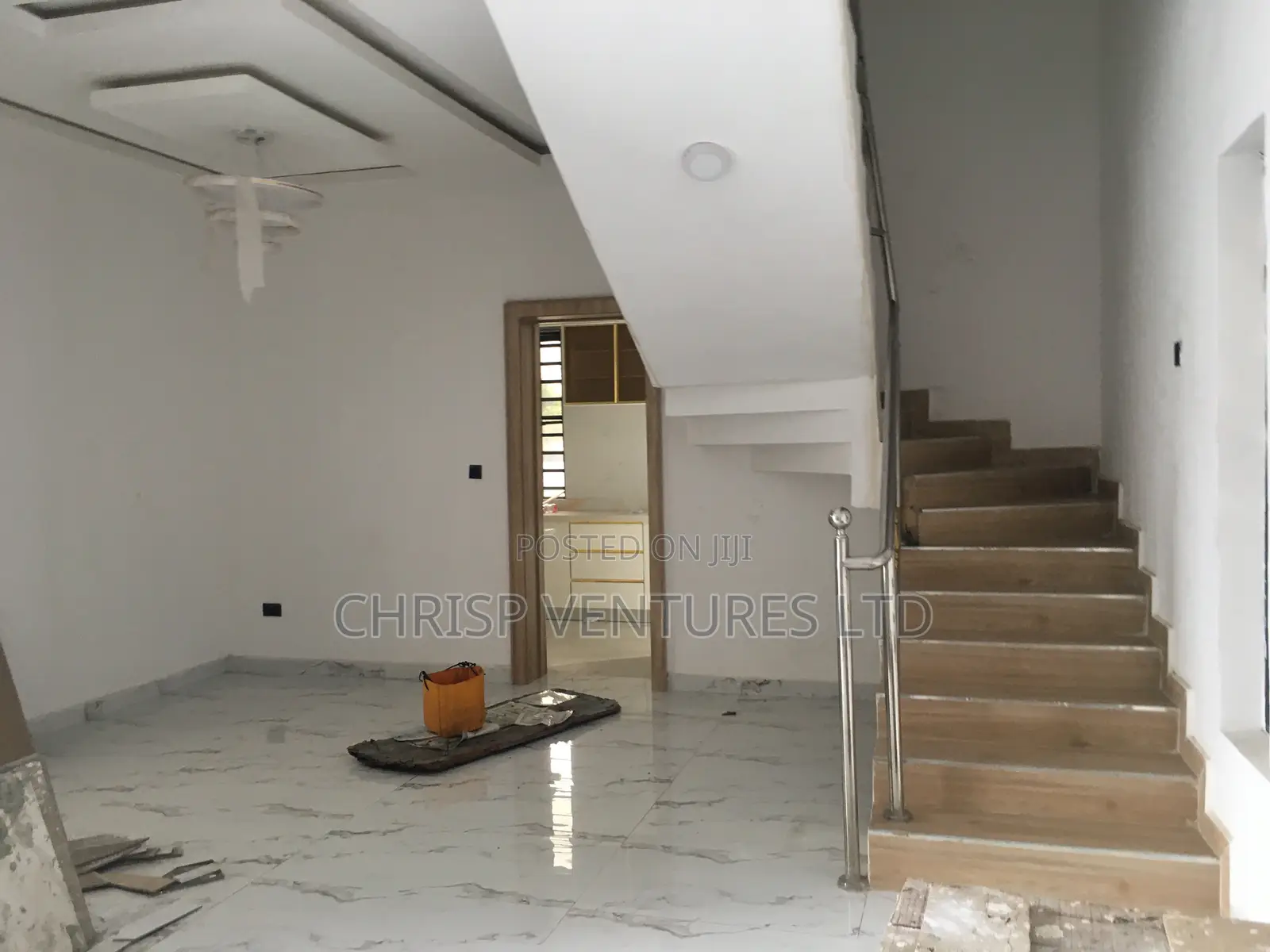 5bdrm Duplex in Magodo Gra Phase 1 for rent