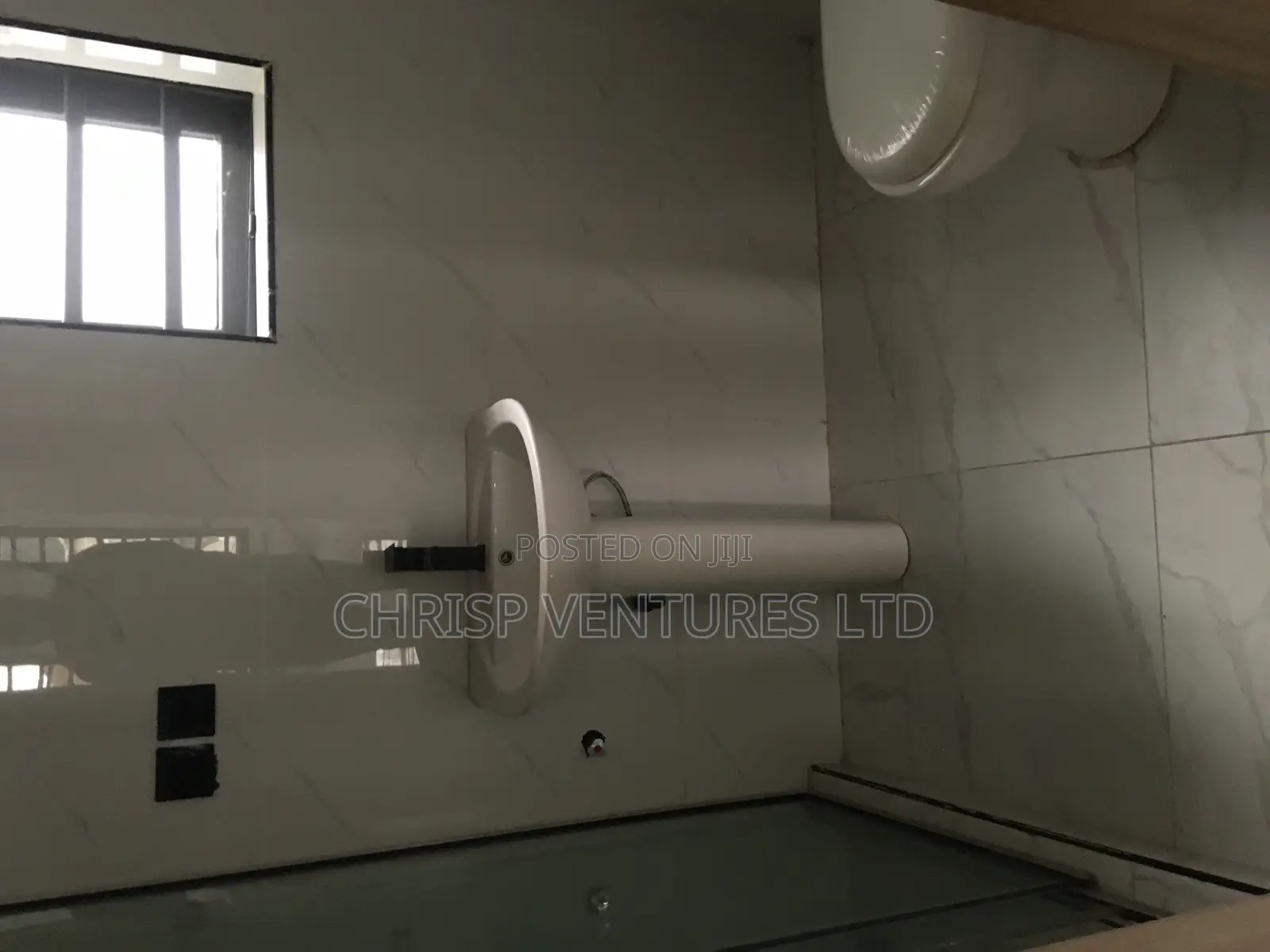 5bdrm Duplex in Magodo Gra Phase 1 for rent