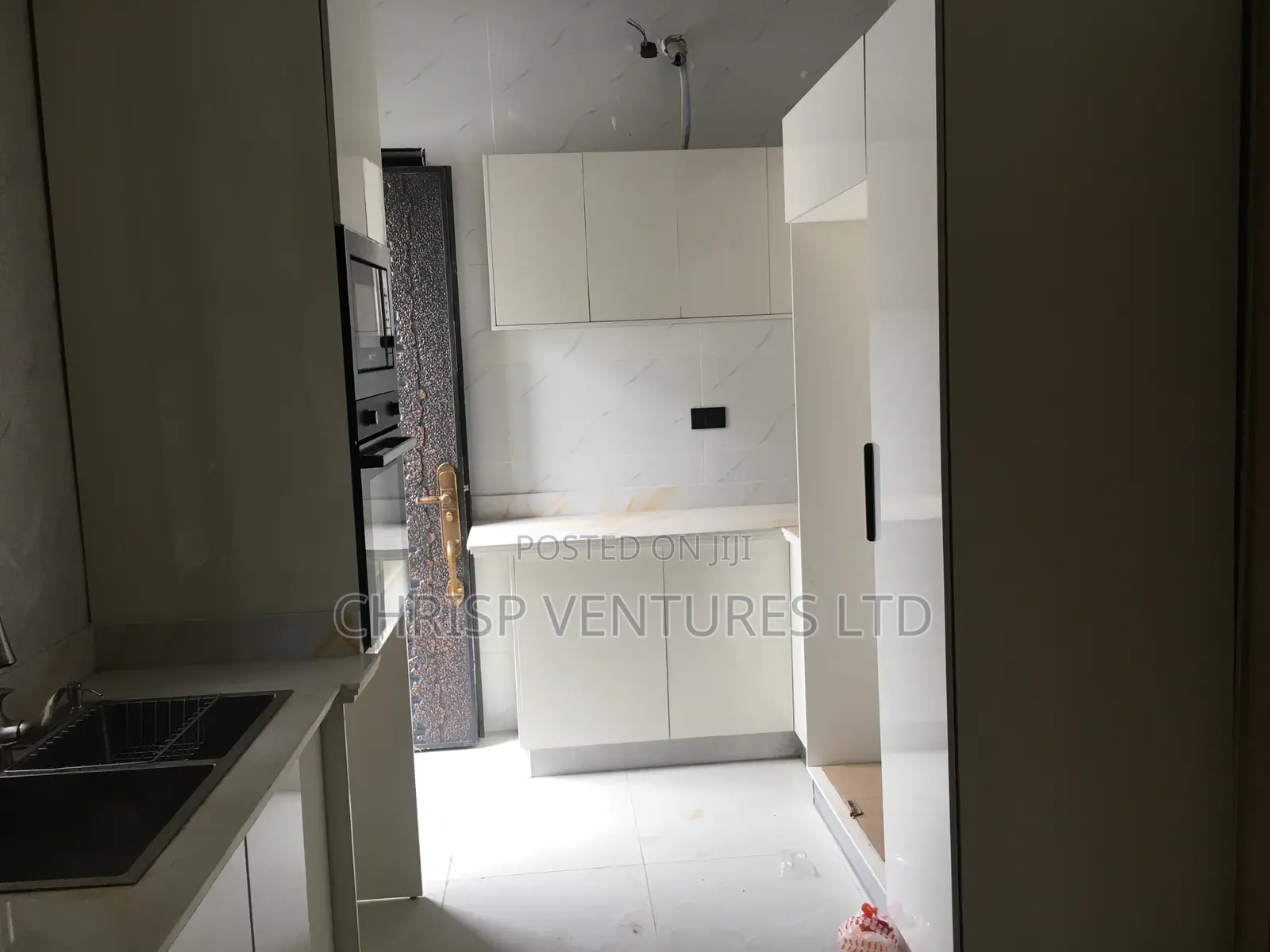 5bdrm Duplex in Magodo Gra Phase 1 for rent