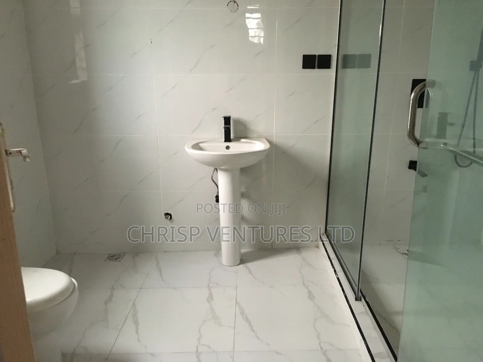 5bdrm Duplex in Magodo Gra Phase 1 for rent