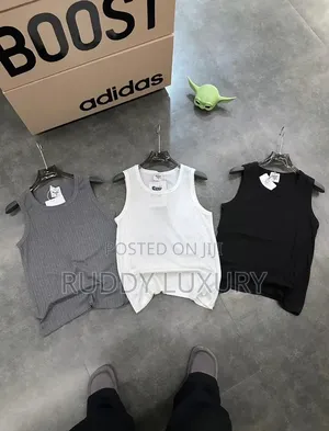 Essential Ribbed Tank Singlet