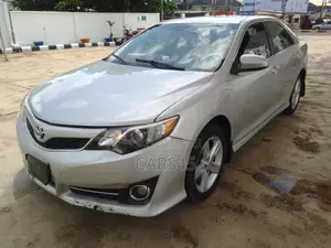 Toyota Camry 2013 Silver