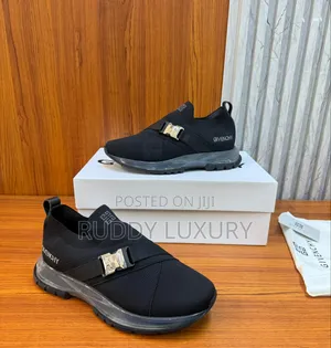 Givenchy Speed Knit Sneakers