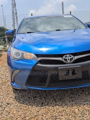 Toyota Camry SE 4dr Sedan (2.5L 4cyl 6A) 2015 Blue