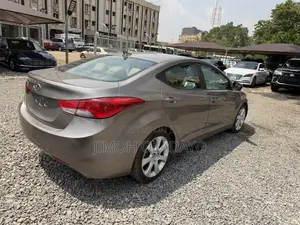Hyundai Elantra Limited 2012 Gray