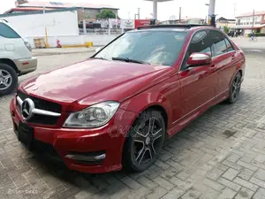 Mercedes-Benz C350 2008 Red