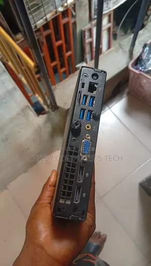 Desktop Computer HP EliteDesk 800 G3 8GB Intel Core i5 SSD 256GB