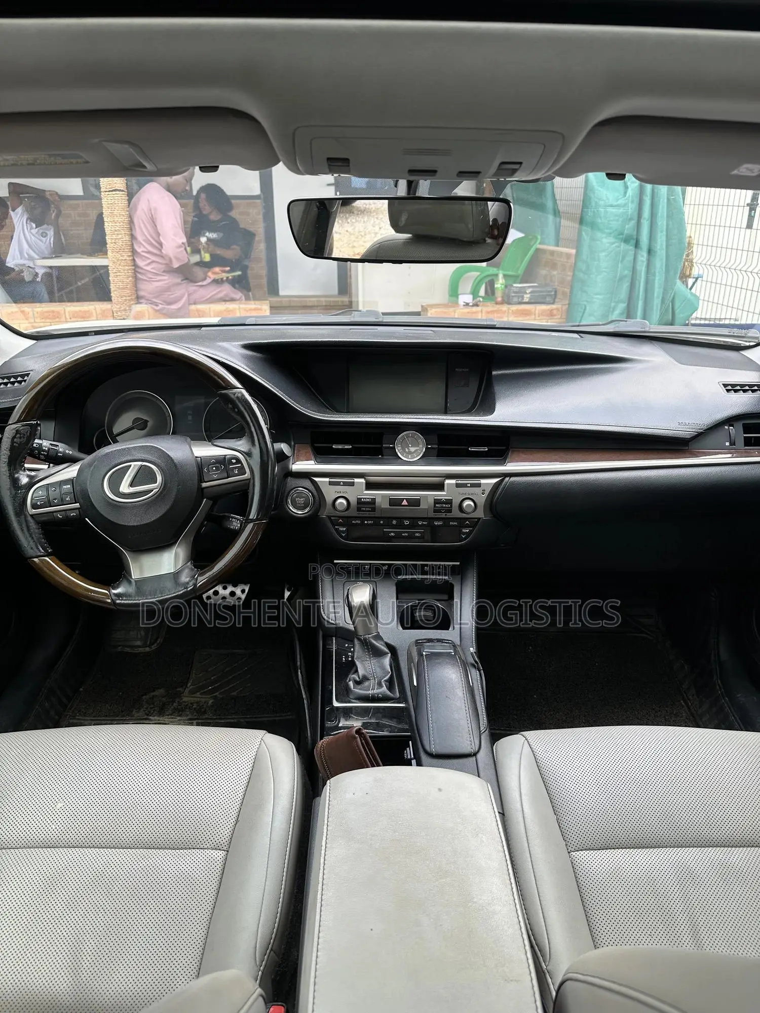 Lexus ES 2016 White