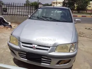 Mitsubishi Spacestar 2000 Silver