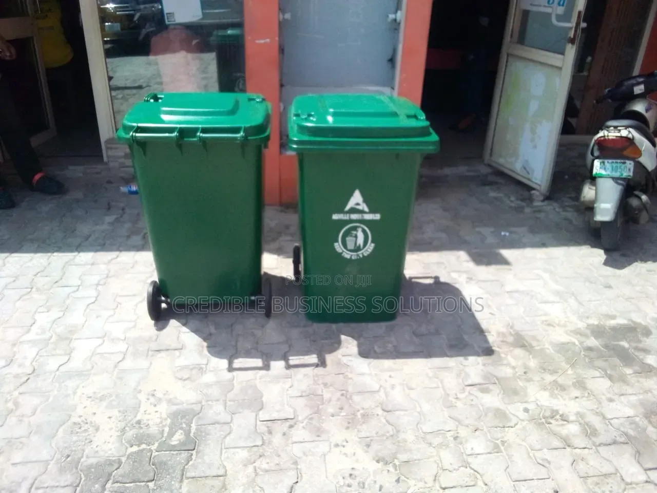 Waste Bin/Dust Bin Bucket 240litres