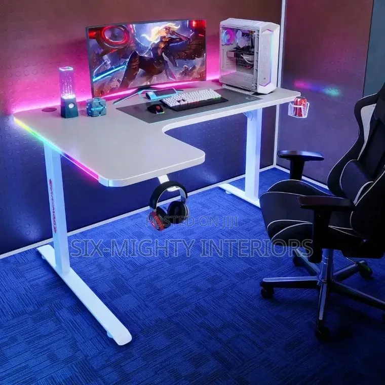 Non-Adjustable Desk With Led Lights 1.4meter