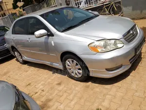 Toyota Corolla LE 2005 Silver