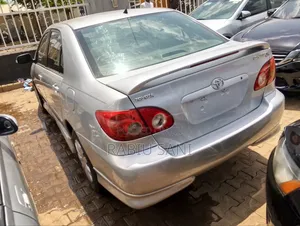Toyota Corolla LE 2005 Silver
