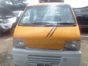 Suzuki Every 1999 Yellow