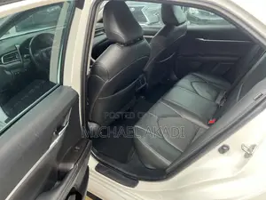 Toyota Camry XSE 2023 White