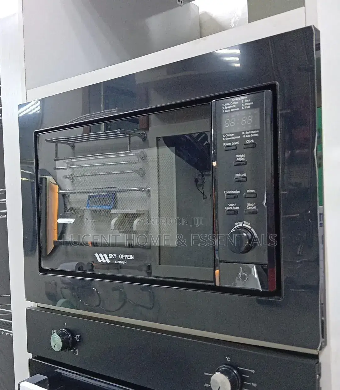 Integrated Microwave With Grill
