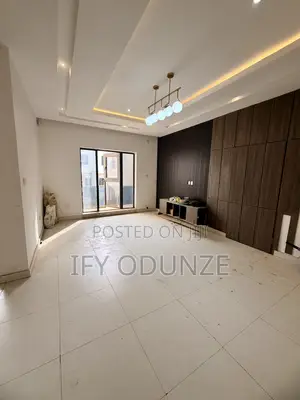 3bdrm Apartment in Jahi for sale