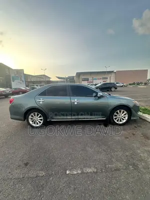 Toyota Camry 2013 Green