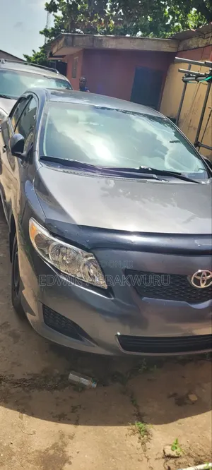 Toyota Corolla 2009 Gray