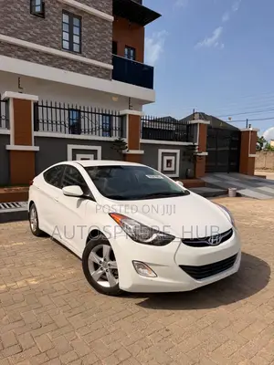 Hyundai Elantra 2013 White