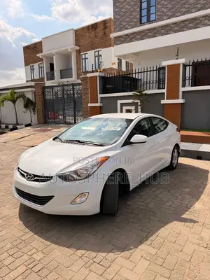 Hyundai Elantra 2013 White