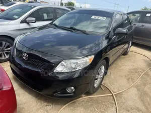 Toyota Corolla LE 4dr Sedan (1.8L 4cyl 4A) 2010 Black