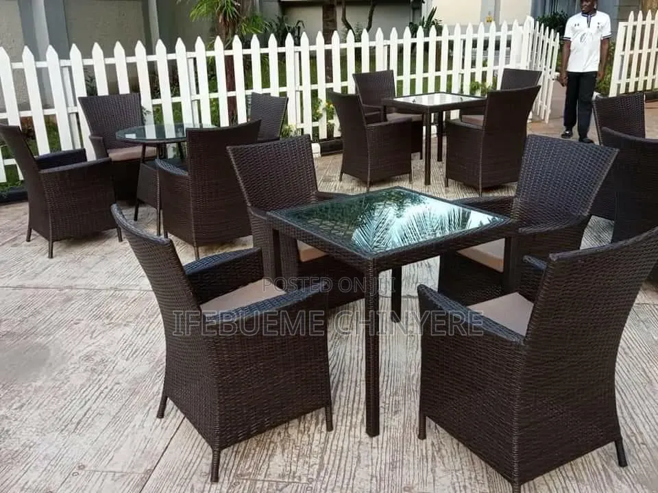 Big Boy With Rattan Table Set