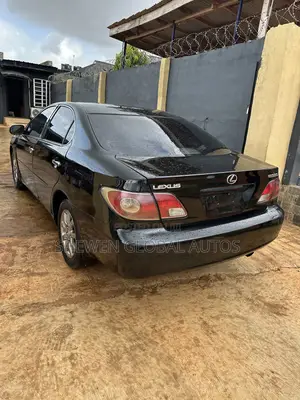 Lexus ES 300 2004 Black