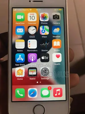 Apple iPhone SE 32 GB Rose Gold