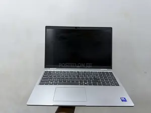 Laptop Dell Inspiron 15 3592 16GB Intel Core Ultra 7 SSD 512GB