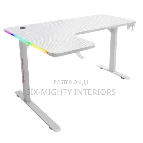 Non-Adjustable Desk With Led Lights 1.4meter