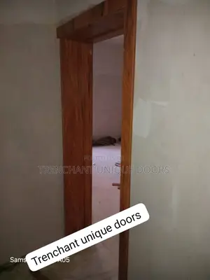 HDF Door With Aluminum Crome